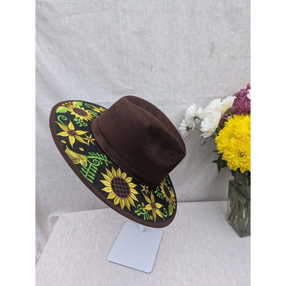 Gorgeous suede embroiled flowers Hat, Mexico made. Medium size main image 5